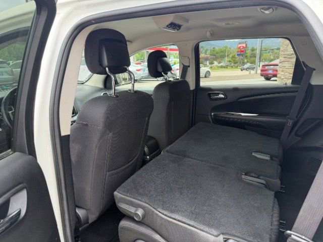 Used 2016 Dodge Journey SE w/ Flexible Seating Group FWD image 21