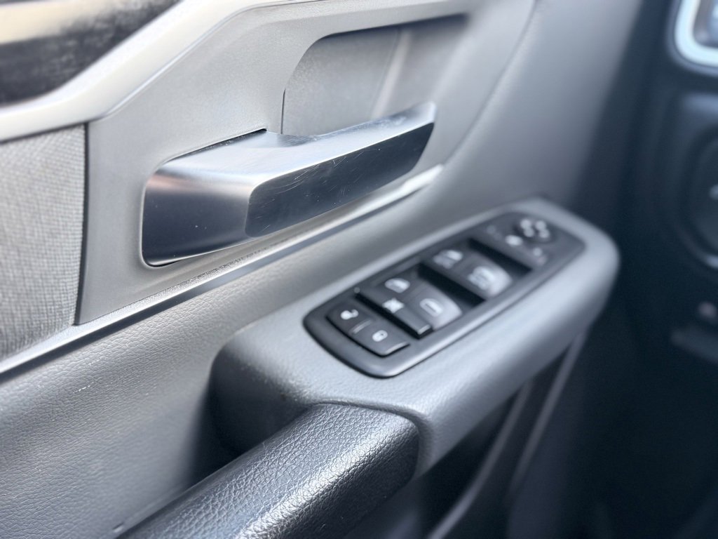 Used 2021 RAM 1500 Big Horn image 11