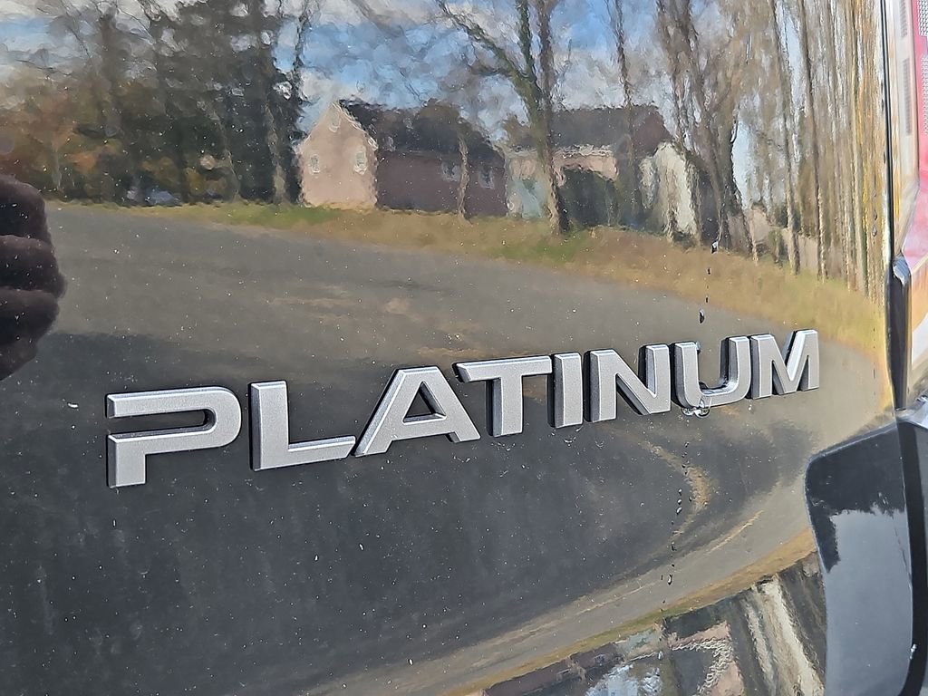 New 2026 Nissan Armada Platinum image 16