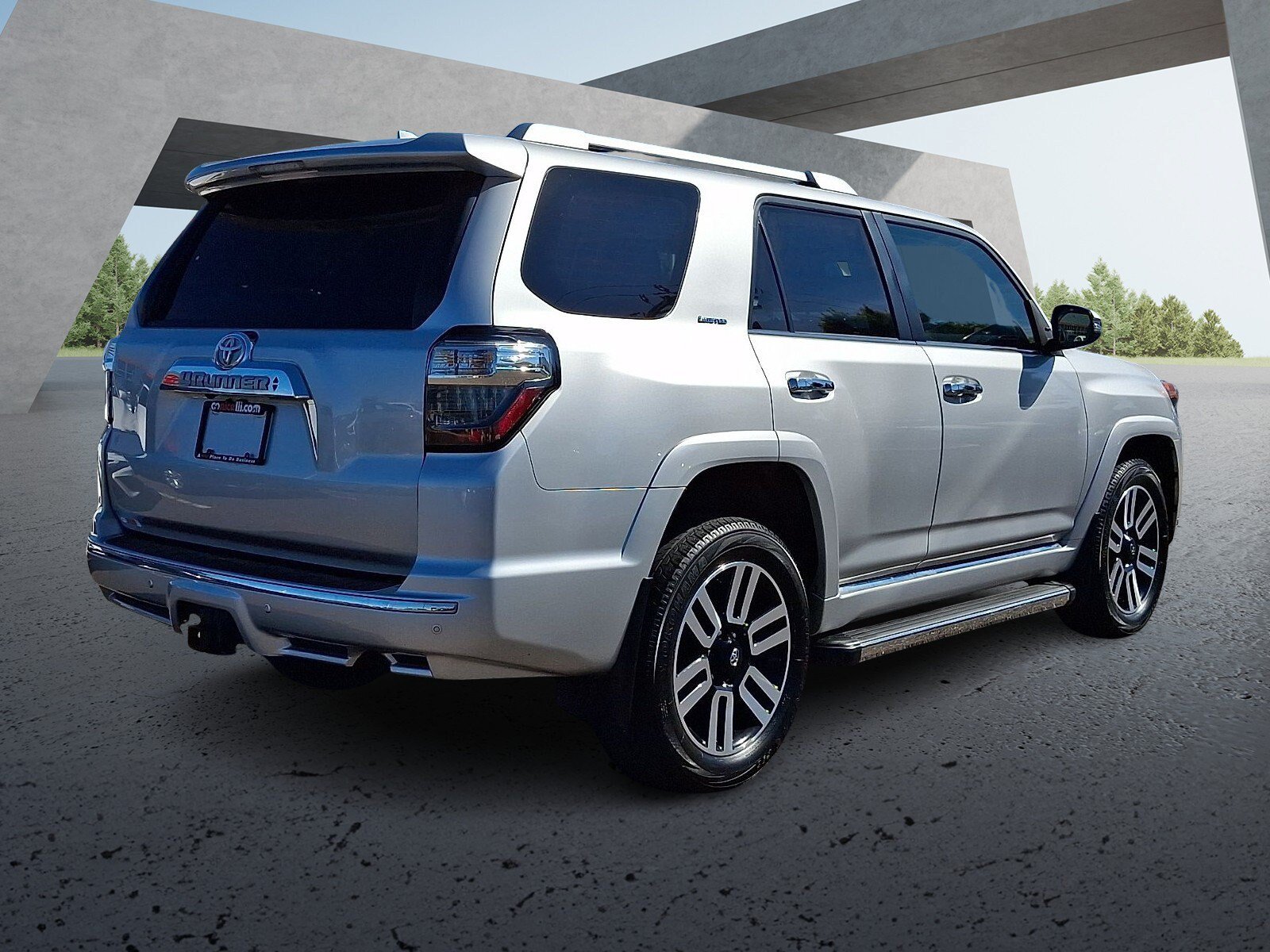 Used 2024 Toyota 4Runner Limited AWD/4WD image 6