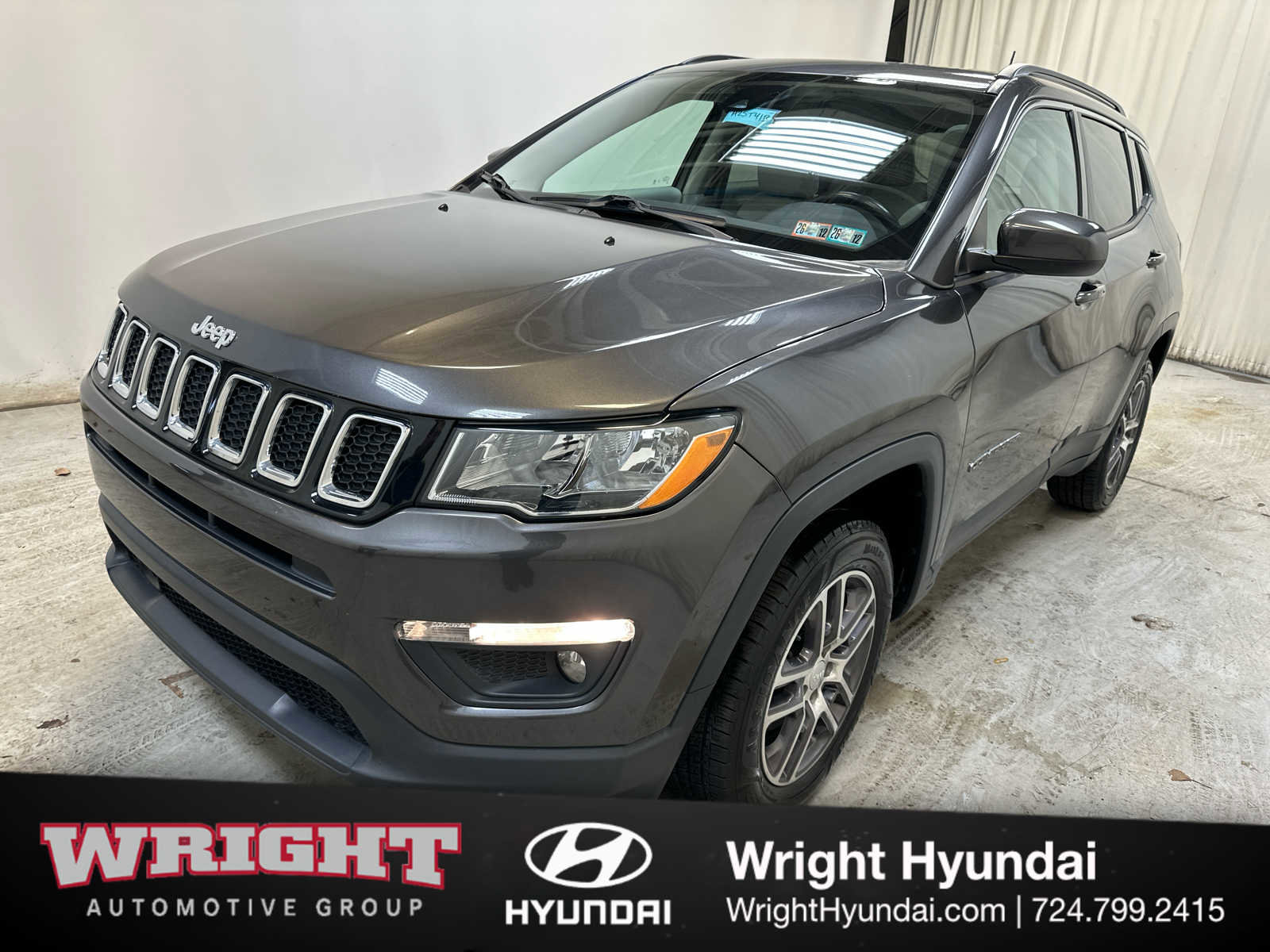 Used 2020 Jeep Compass Latitude image 3