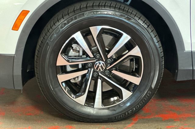 Certified 2023 Volkswagen Tiguan S FWD image 35