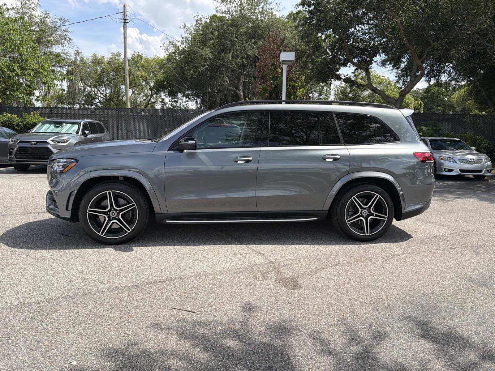 Certified 2023 Mercedes-Benz GLS 450 4MATIC w/ AMG Line Exterior image 6