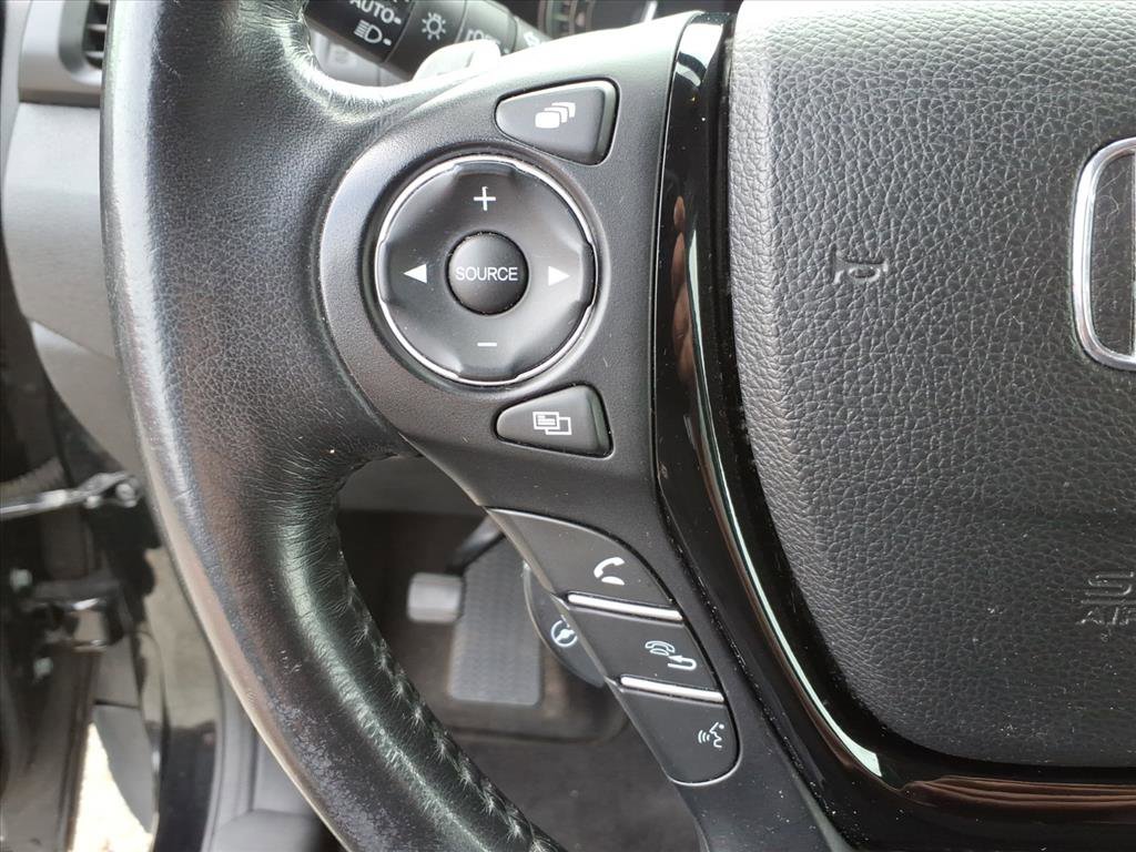 Used 2017 Honda Pilot Elite image 25