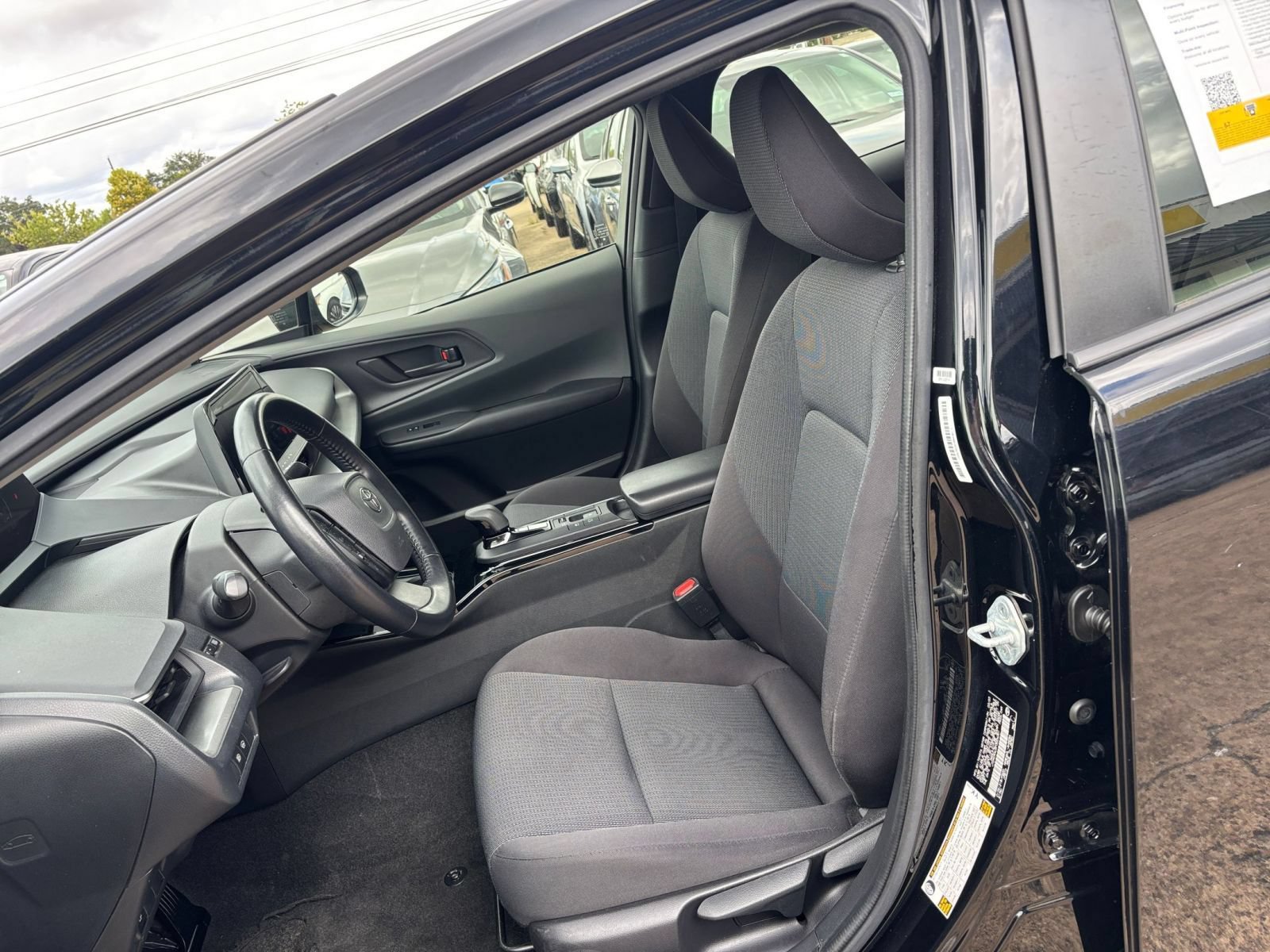 Used 2023 Toyota Prius LE FWD image 24