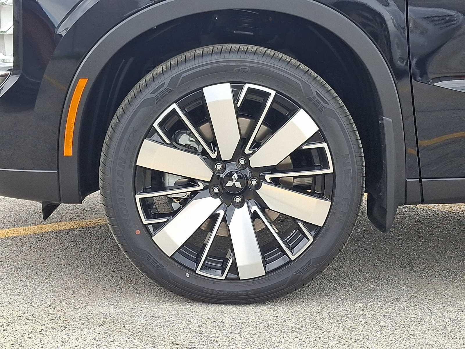 New 2026 Mitsubishi Outlander SE AWD/4WD image 7