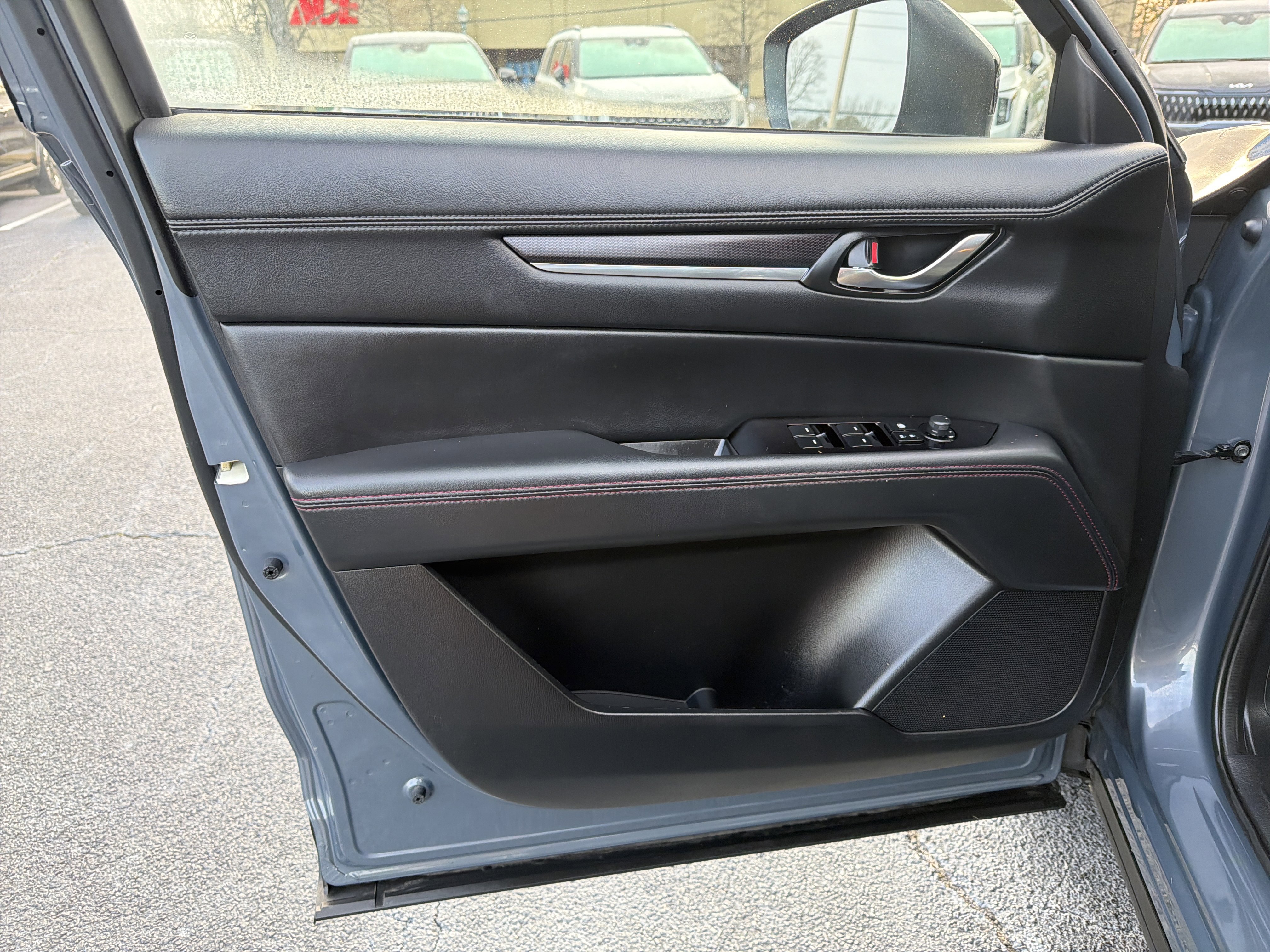 Used 2022 MAZDA CX-5 Carbon Edition image 8