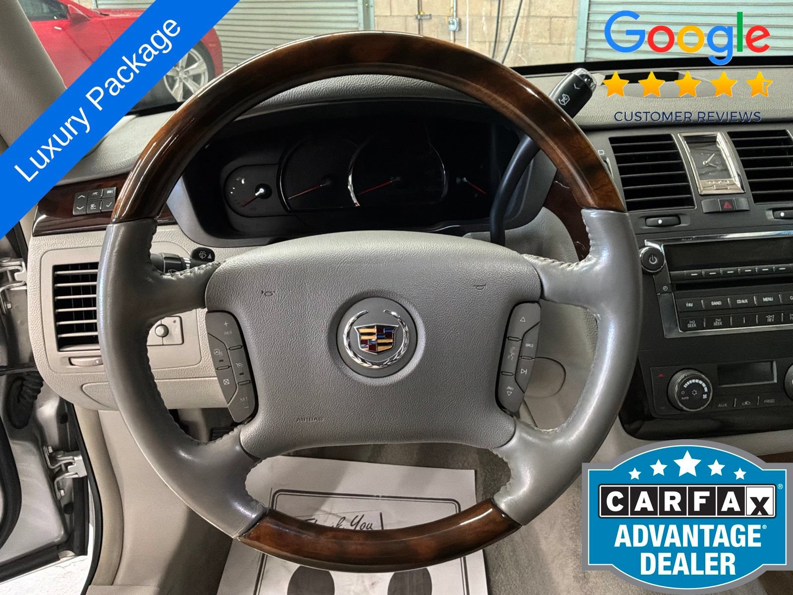 Used 2009 Cadillac DTS w/ Trunk Convenience Package FWD image 20