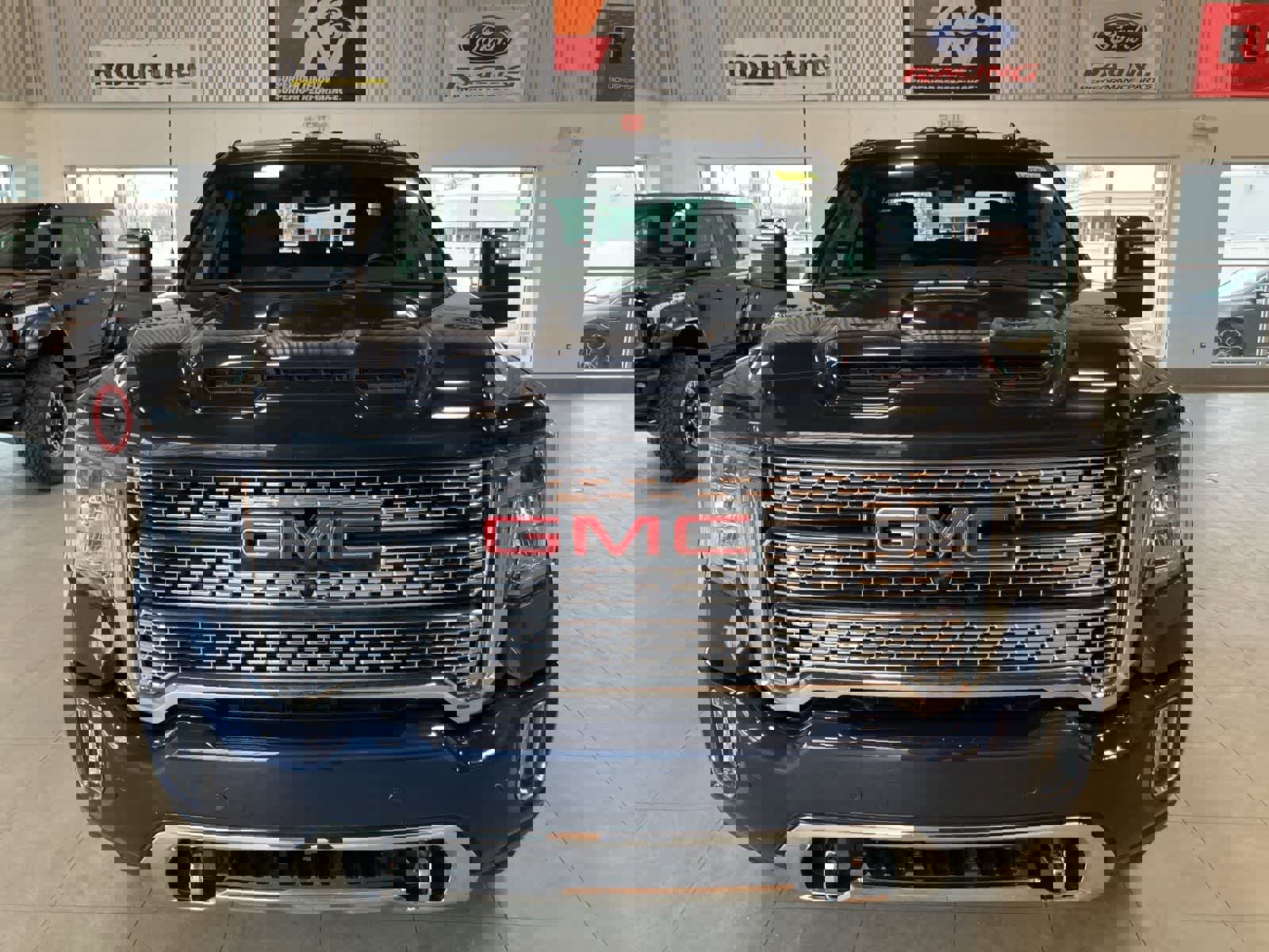 Used 2023 GMC Sierra 2500 Denali w/ Snow Plow Prep/Camper Package image 2