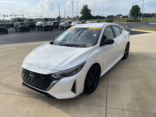 Used 2024 Nissan Sentra SR image 4