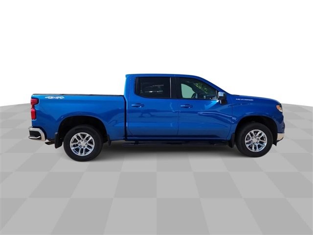 Used 2023 Chevrolet Silverado 1500 LT w/ Protection Package image 9
