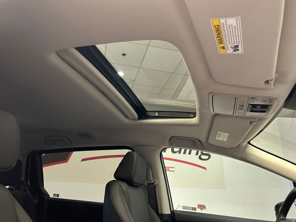 Used 2025 Honda Odyssey EX-L image 27
