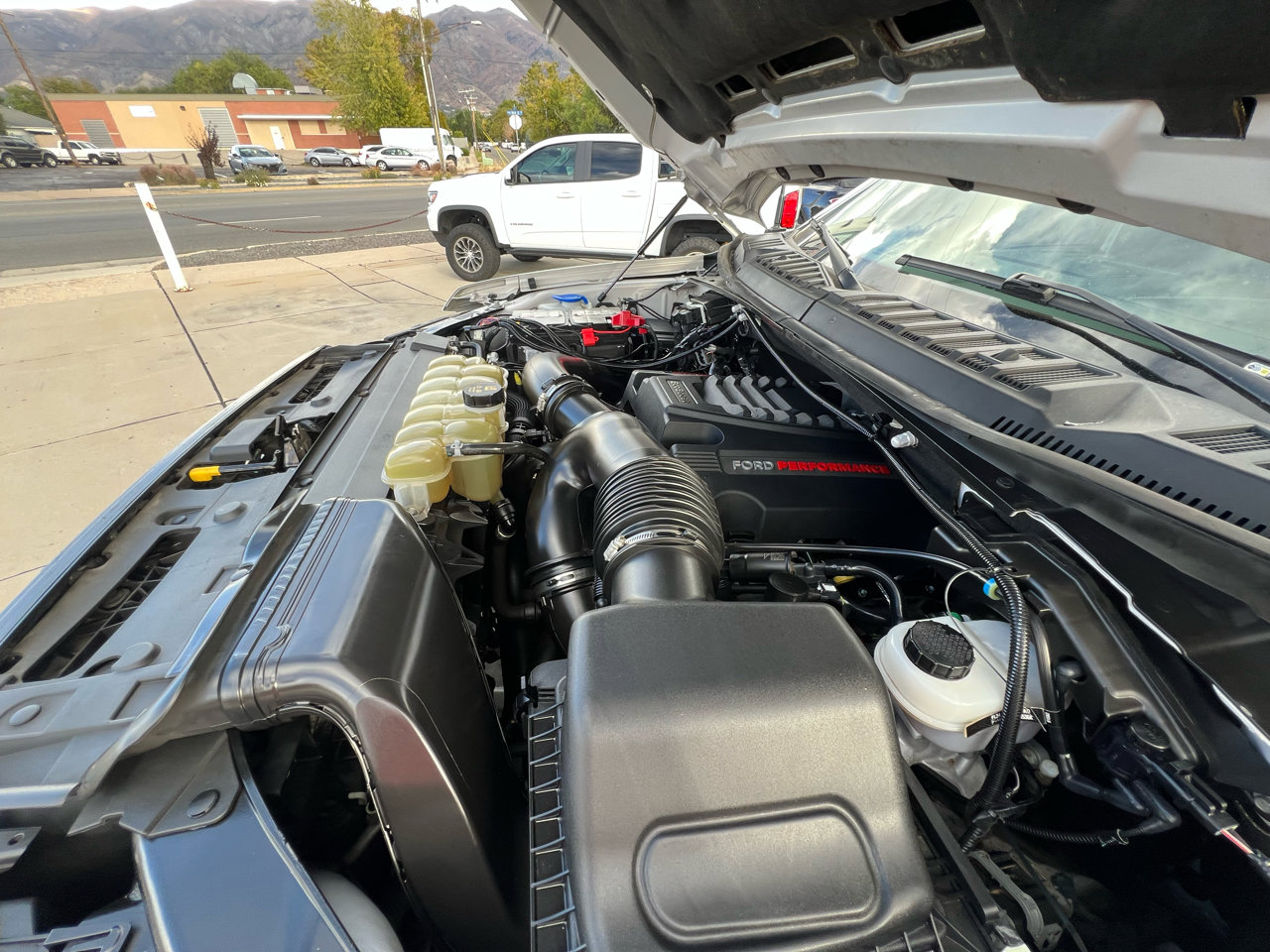 Used 2019 Ford F150 Raptor w/ Equipment Group 802A Luxury image 77