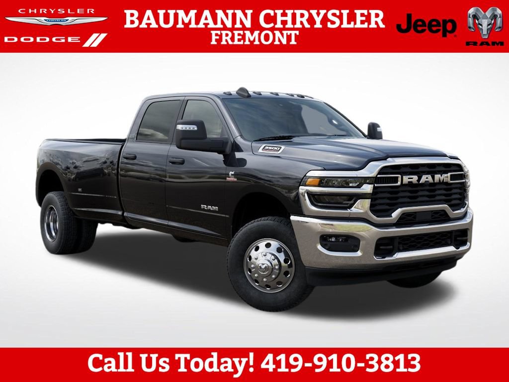 New 2026 RAM 3500 Big Horn AWD/4WD image 5
