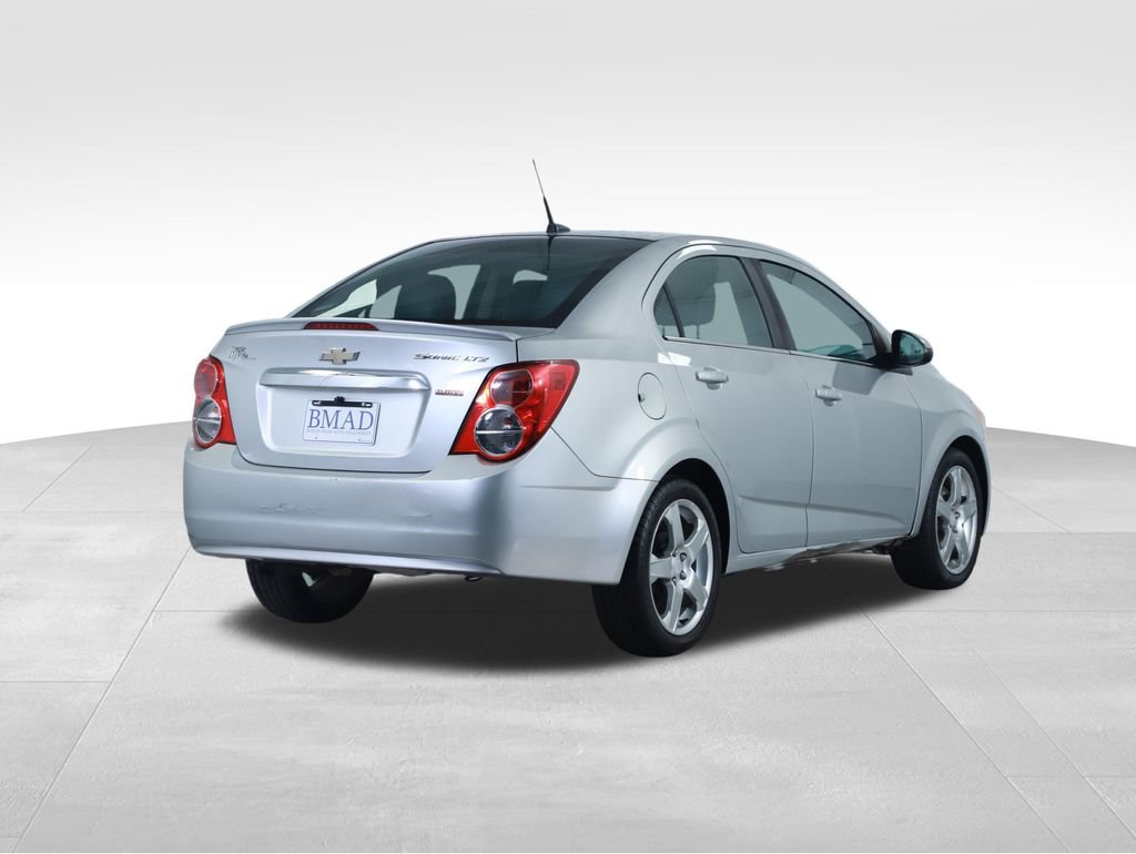 Used 2013 Chevrolet Sonic LTZ FWD image 12