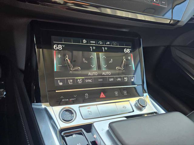 Used 2024 Audi Q8 e-tron Premium Plus w/ Premium Plus Package AWD/4WD image 31