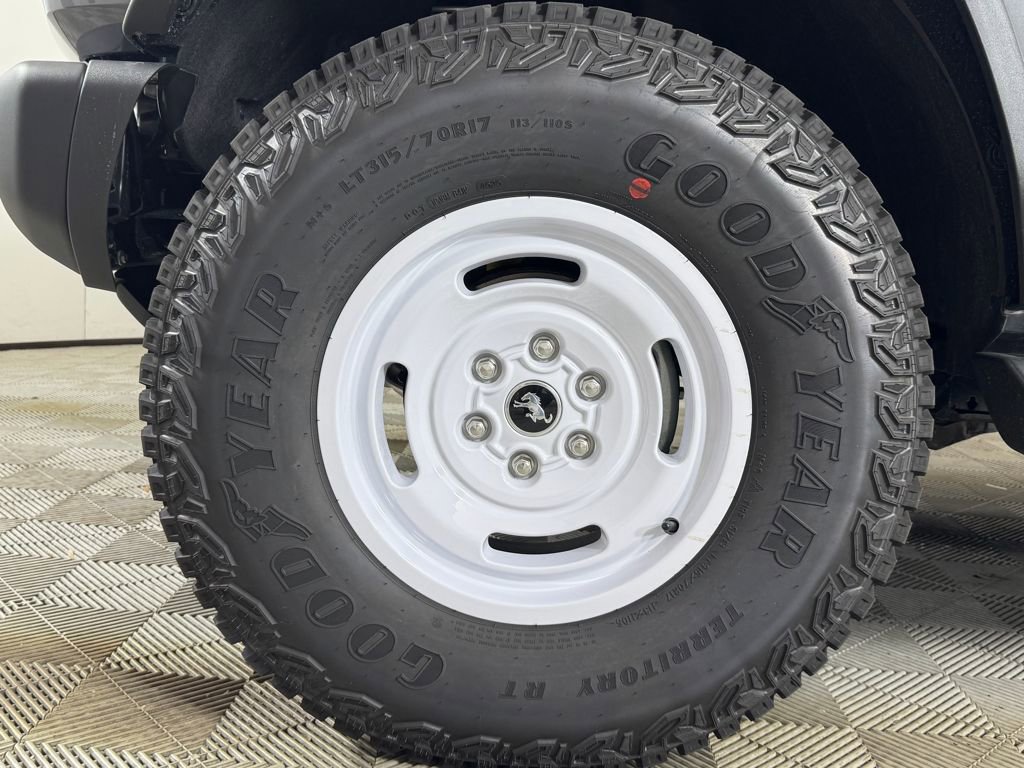 New 2025 Ford Bronco Heritage Edition image 17