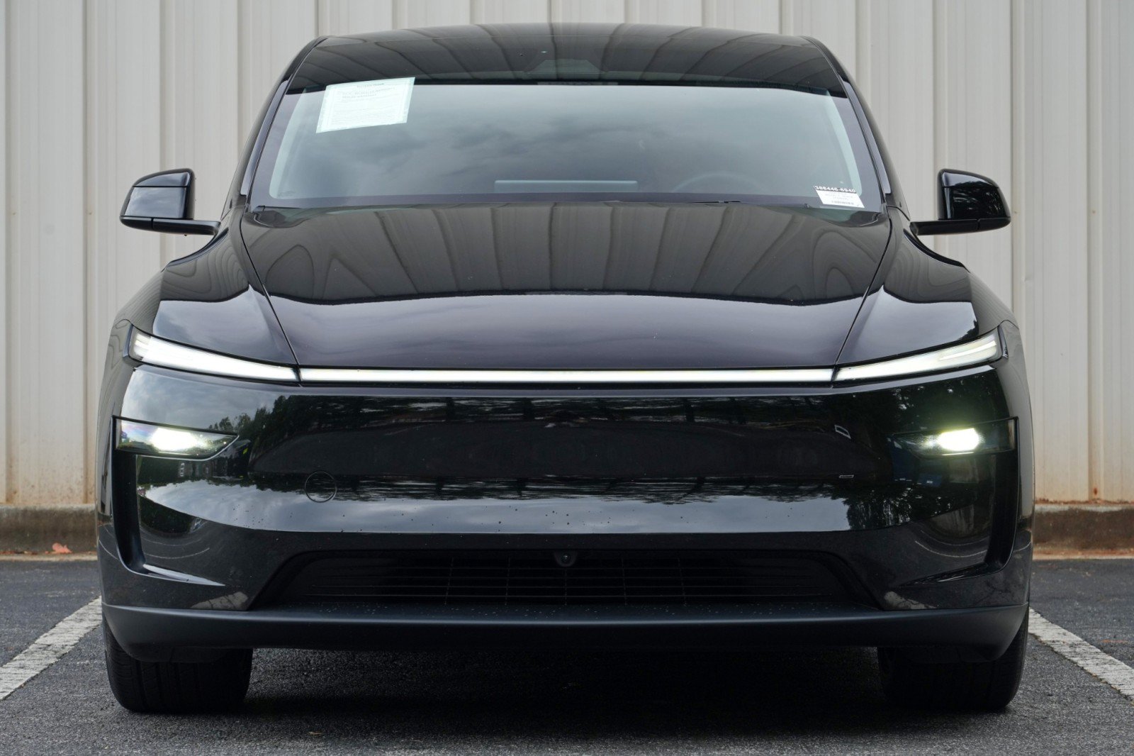 Used 2026 Tesla Model Y 2WD image 7