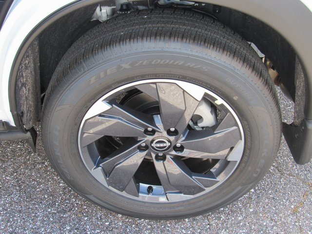 New 2026 Nissan Rogue SV image 8