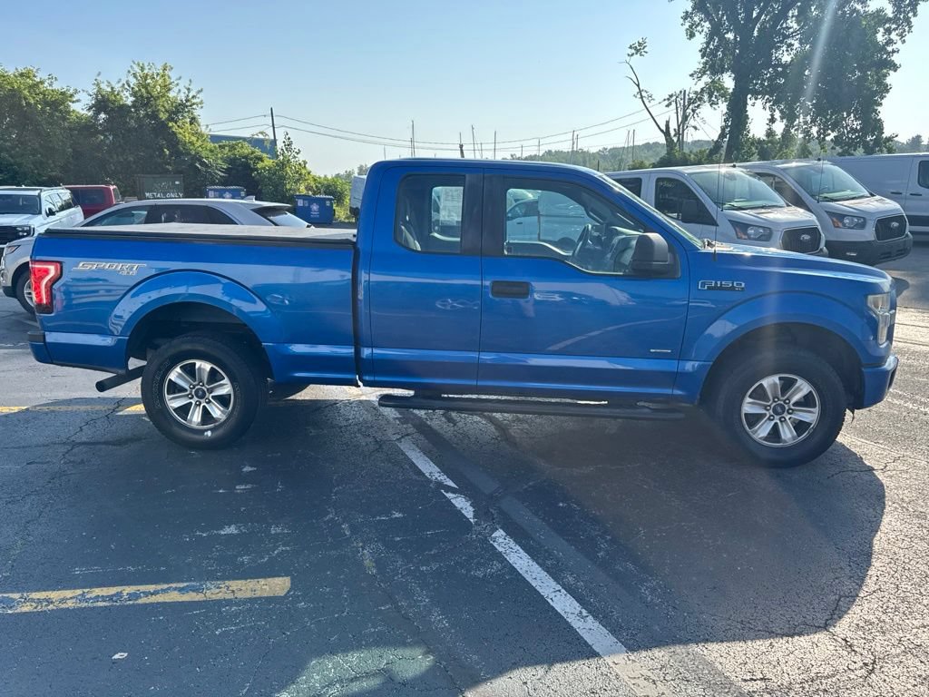 Used 2015 Ford F150 XL w/ Equipment Group 101A Mid AWD/4WD image 2