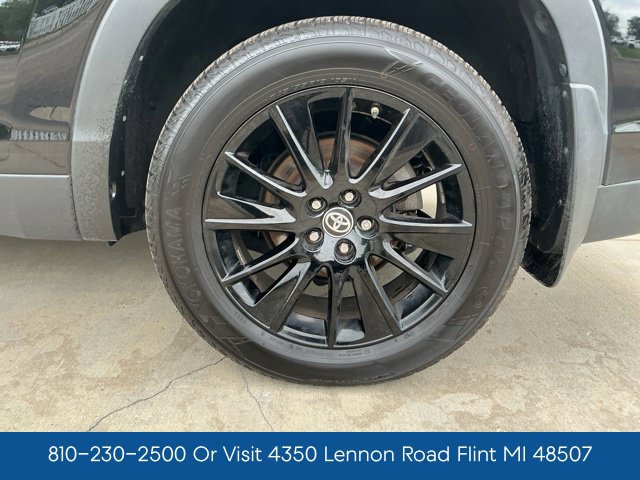 Used 2019 Toyota Highlander SE AWD/4WD image 30