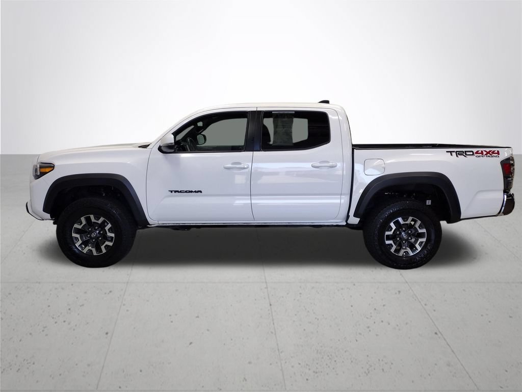 Used 2023 Toyota Tacoma TRD Off-Road AWD/4WD image 11