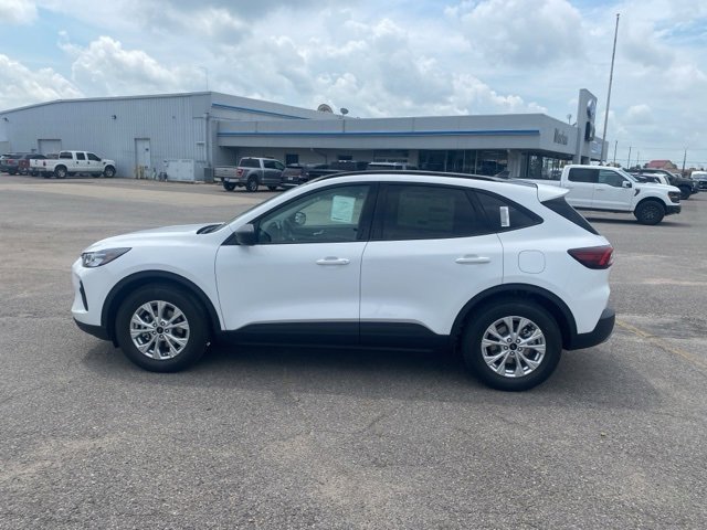 New 2025 Ford Escape Active w/ Active Premium Tech Pack image 3