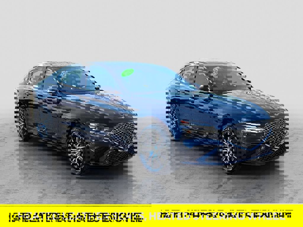 Used 2023 Genesis G70 2.0T image 6