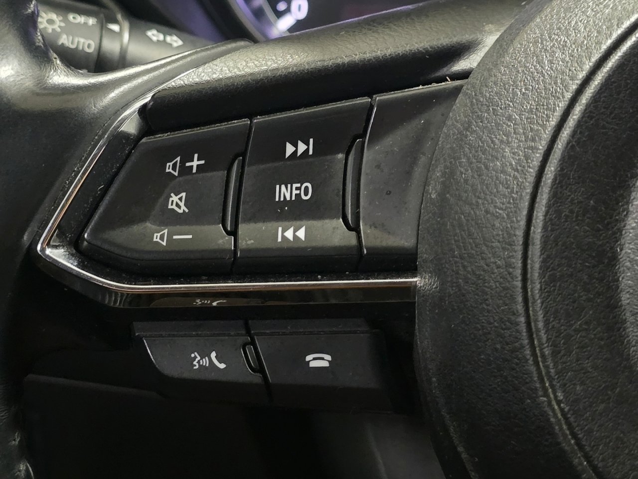 Used 2021 MAZDA CX-5 Sport image 31