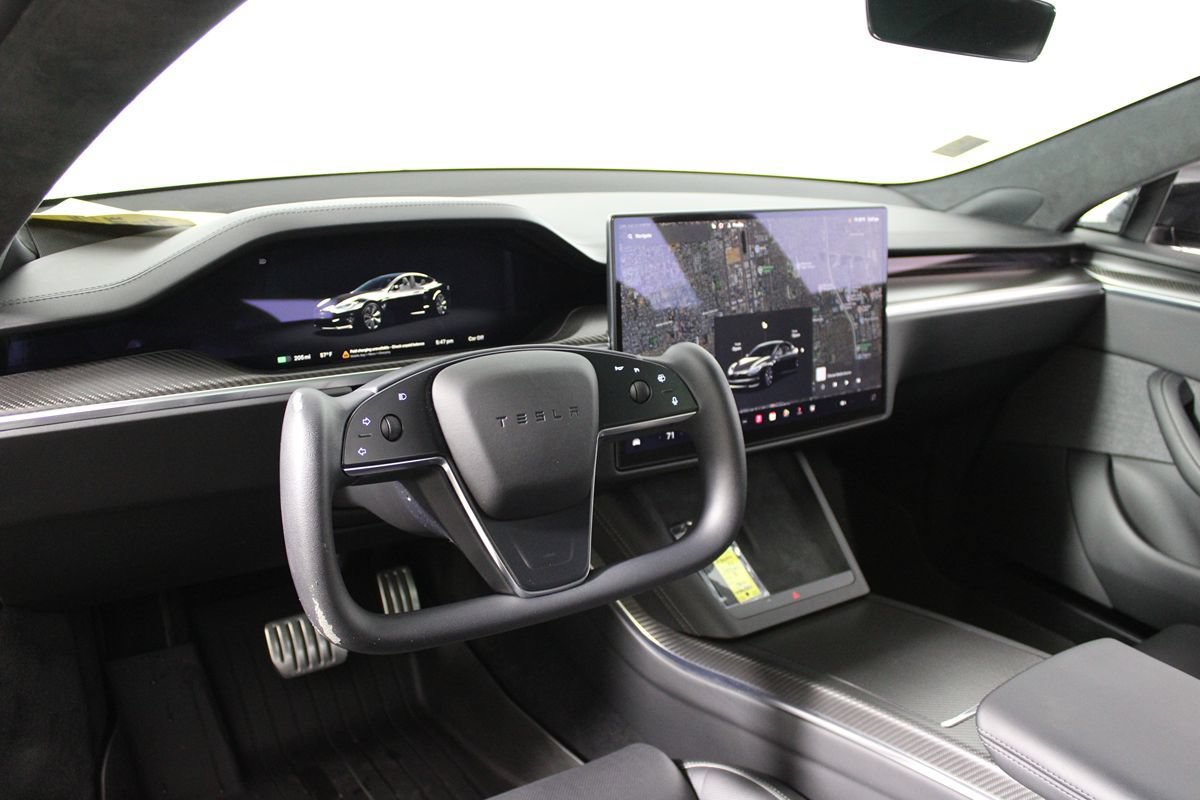 Used 2022 Tesla Model S Plaid AWD/4WD image 14