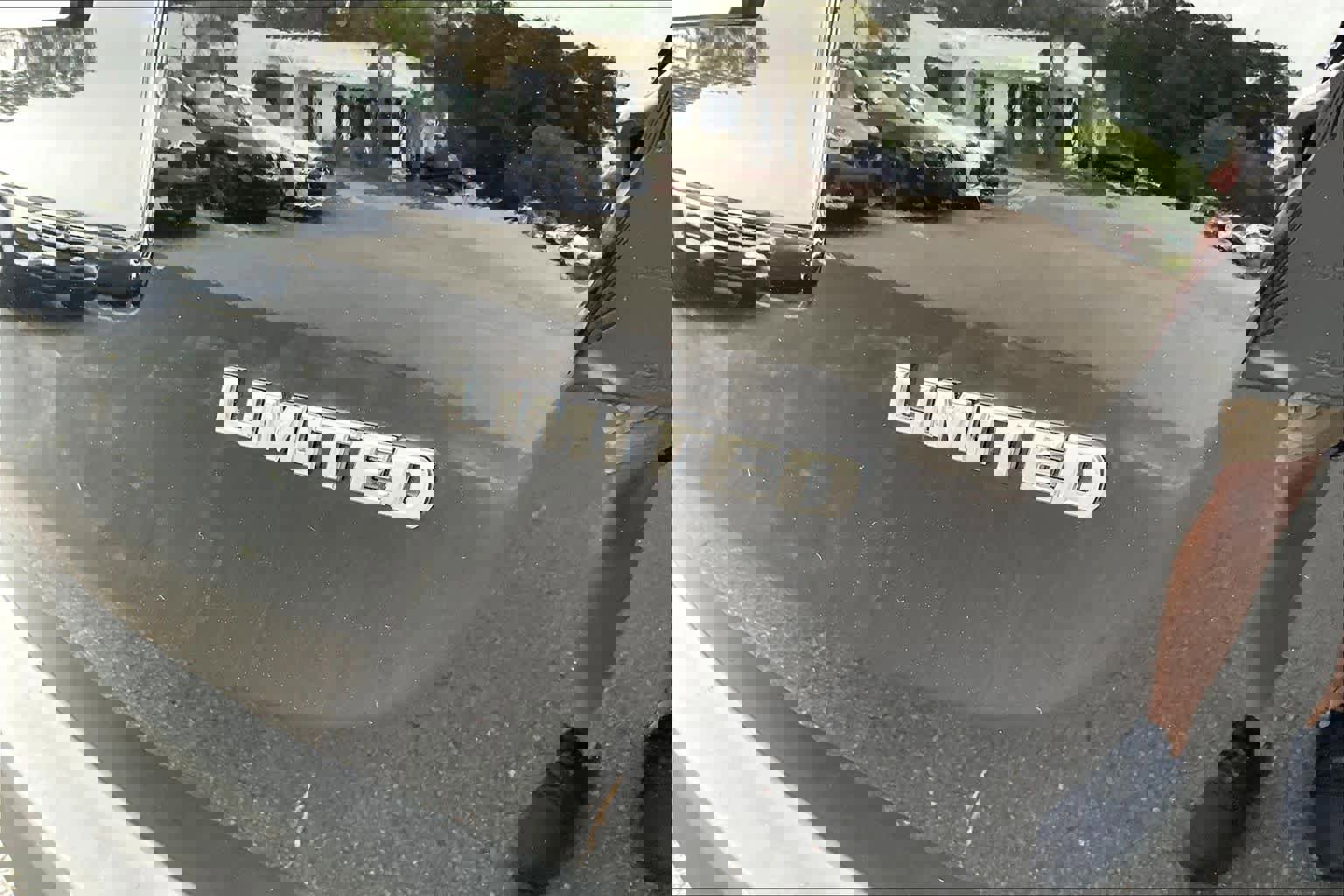 Used 2015 Toyota RAV4 Limited w/ Technology Package image 10