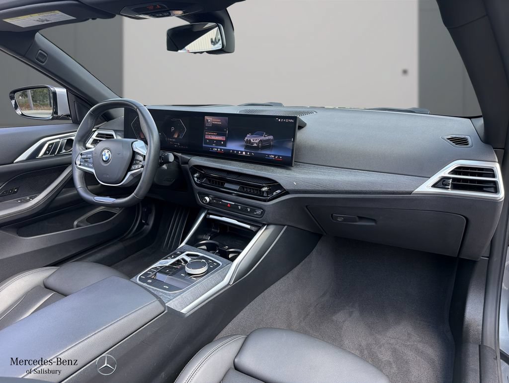Used 2025 BMW 430i Convertible RWD image 9
