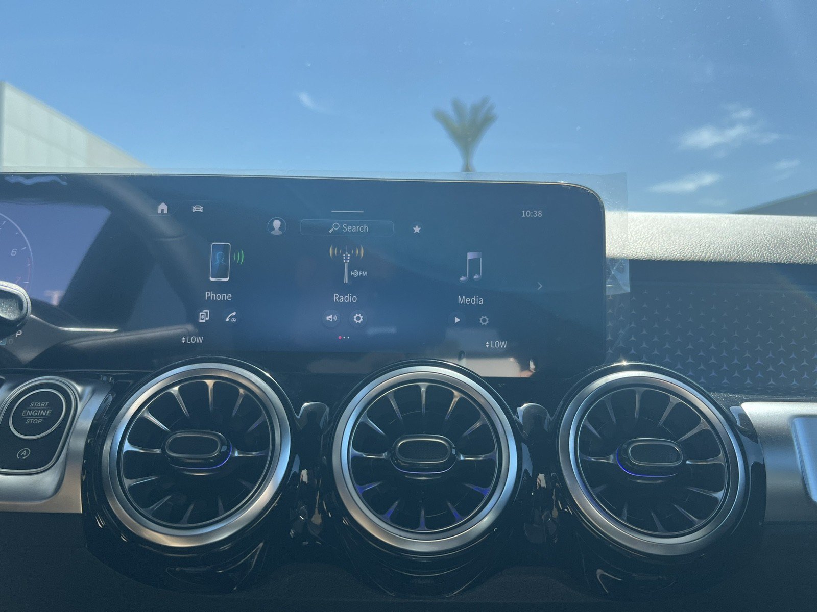 New 2026 Mercedes-Benz GLB 250 4MATIC image 23