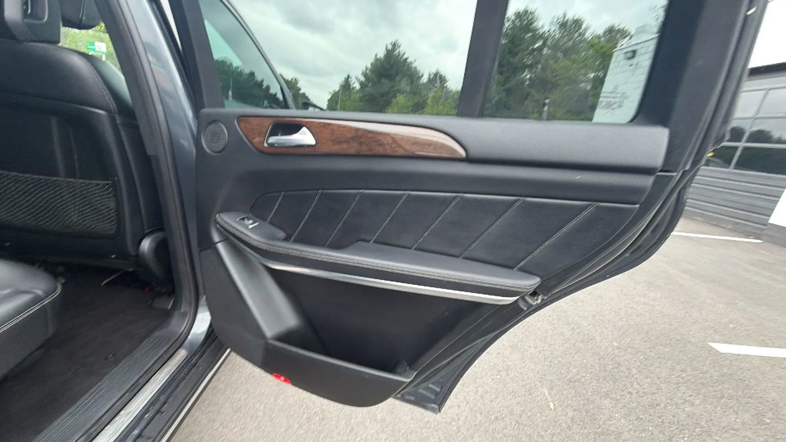 Used 2013 Mercedes-Benz GL 450 4MATIC image 41