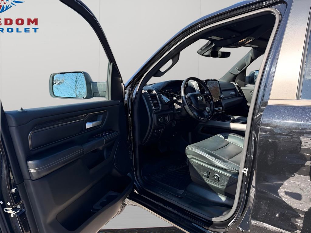 Used 2020 RAM 1500 Rebel image 17