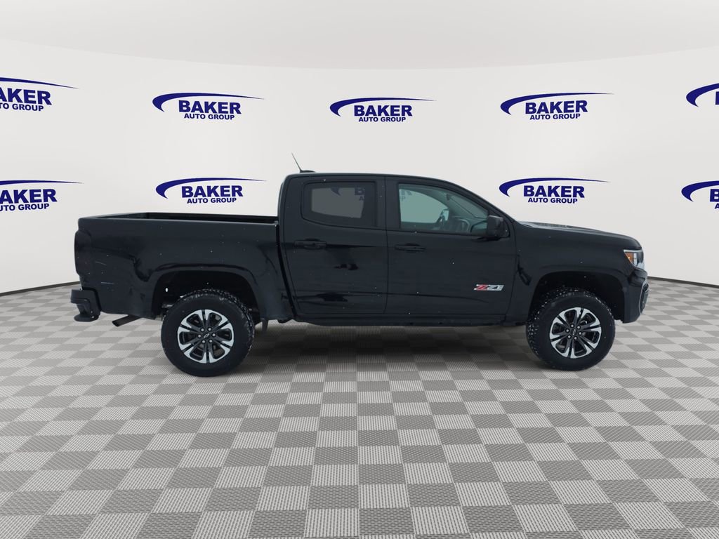 Used 2022 Chevrolet Colorado Z71 w/ Z71 Midnight Edition image 4