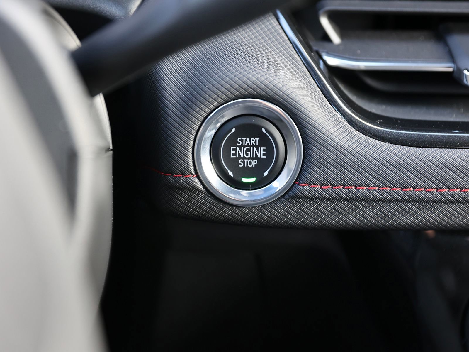 Used 2026 Chevrolet TrailBlazer RS w/ Convenience Package image 31