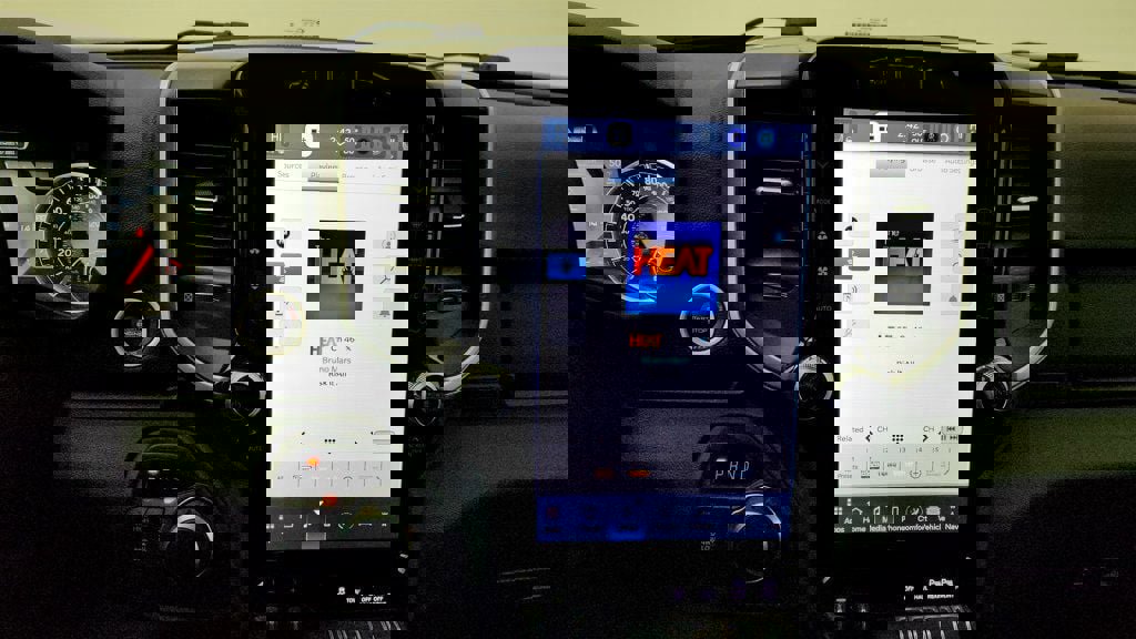 Used 2024 RAM 2500 Big Horn w/ Night Edition image 16