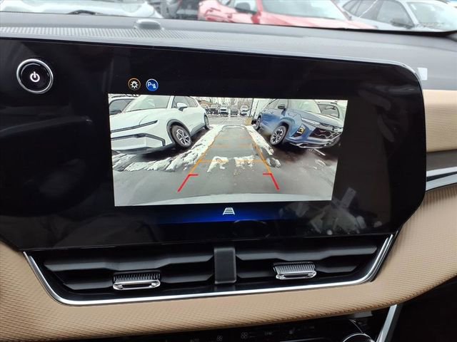 New 2026 Chevrolet Equinox ACTIV image 13