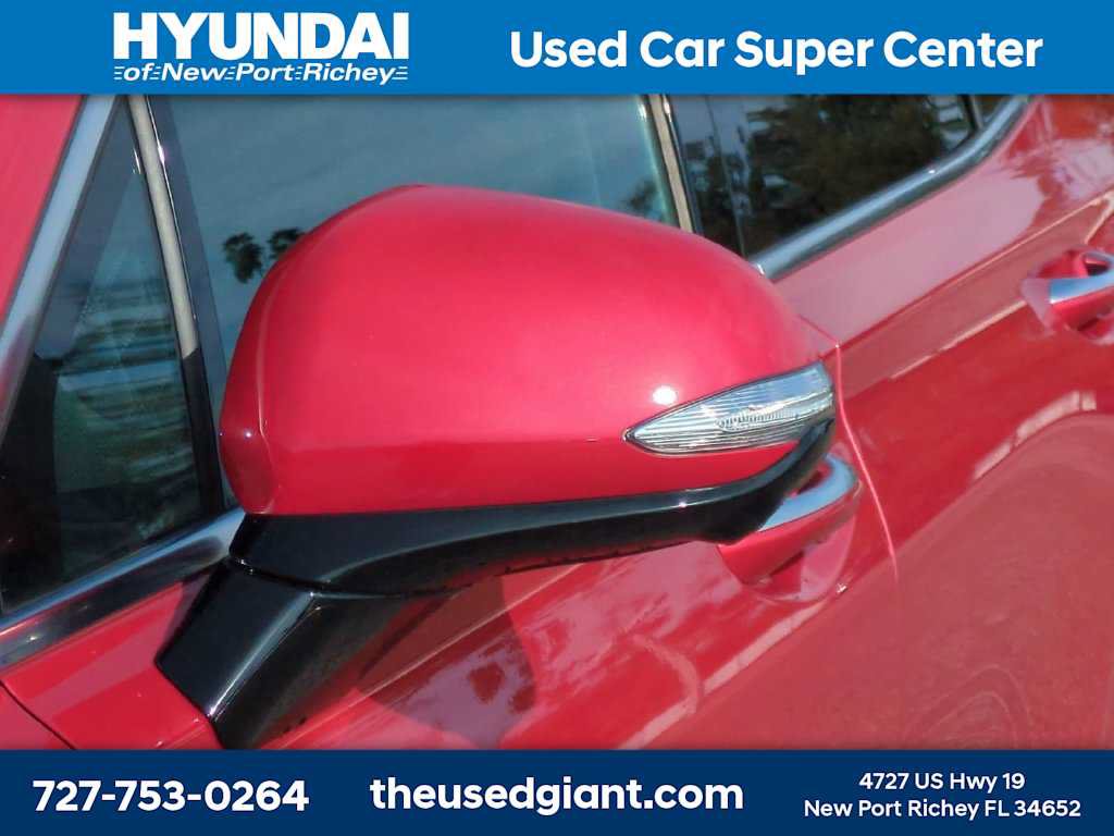 Used 2023 Hyundai Santa Fe Calligraphy FWD image 11