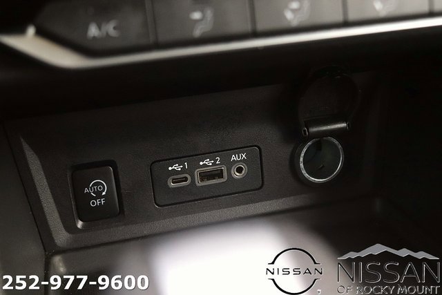 Certified 2024 Nissan Sentra SV image 21