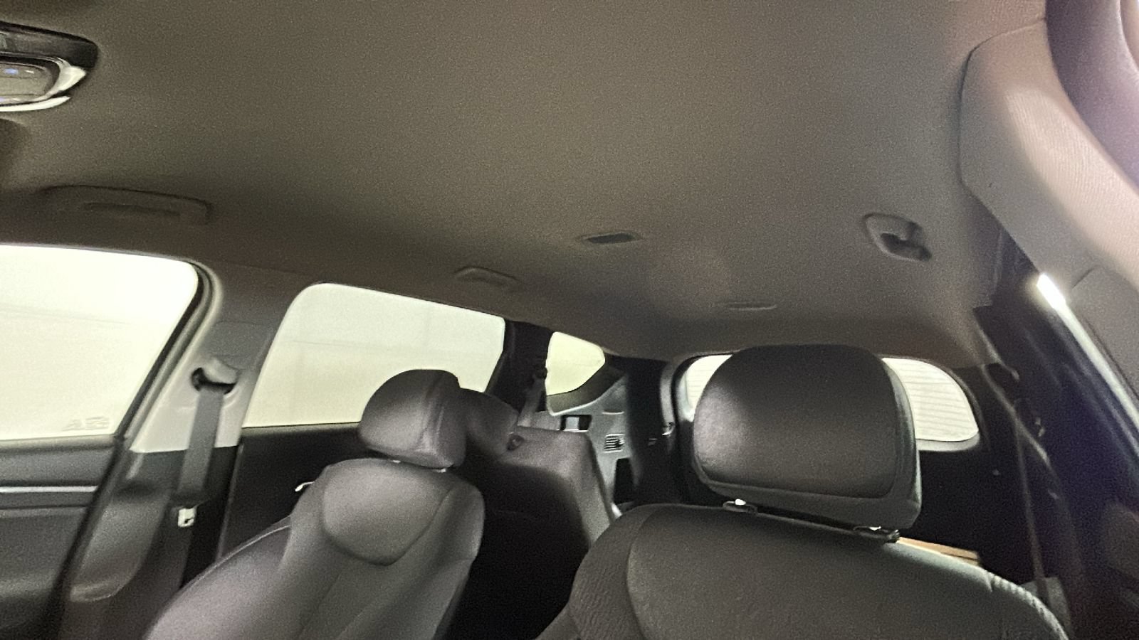 Certified 2023 Hyundai Santa Fe SEL FWD image 17