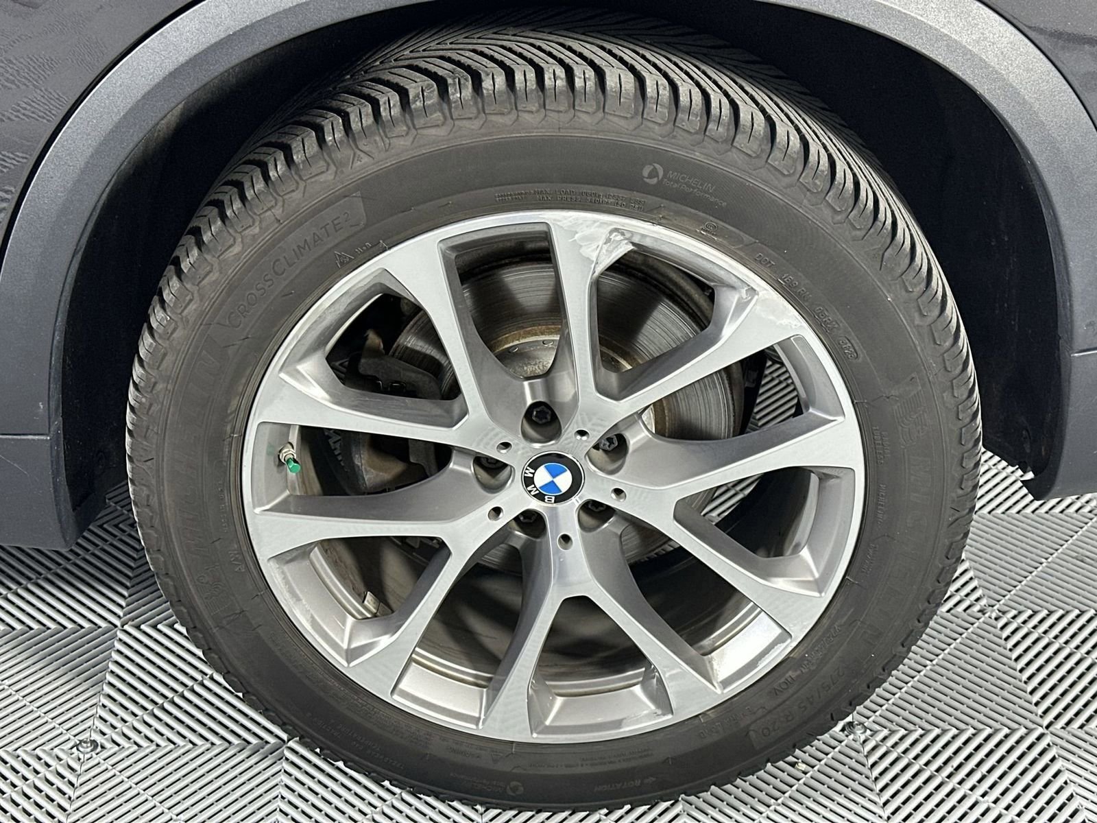 Used 2019 BMW X5 xDrive40i w/ Convenience Package AWD/4WD image 10