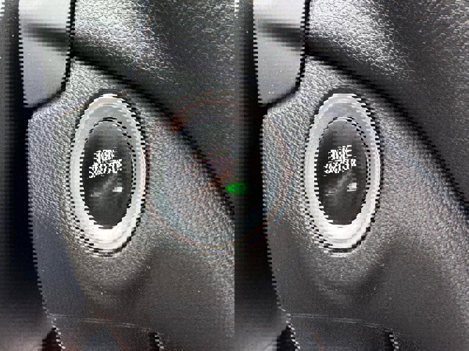 Used 2018 Chevrolet Equinox LT image 13