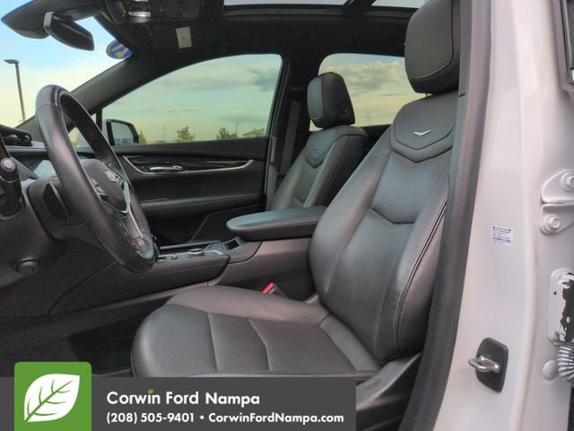 Used 2021 Cadillac XT5 Premium Luxury AWD/4WD image 23