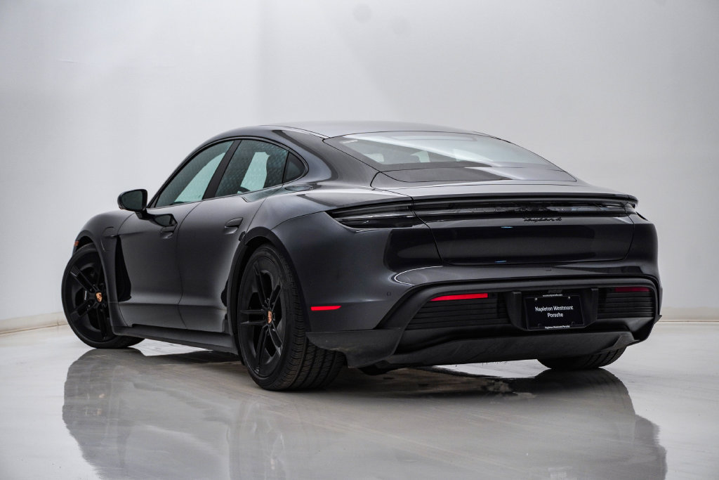 Certified 2025 Porsche Taycan AWD/4WD image 3