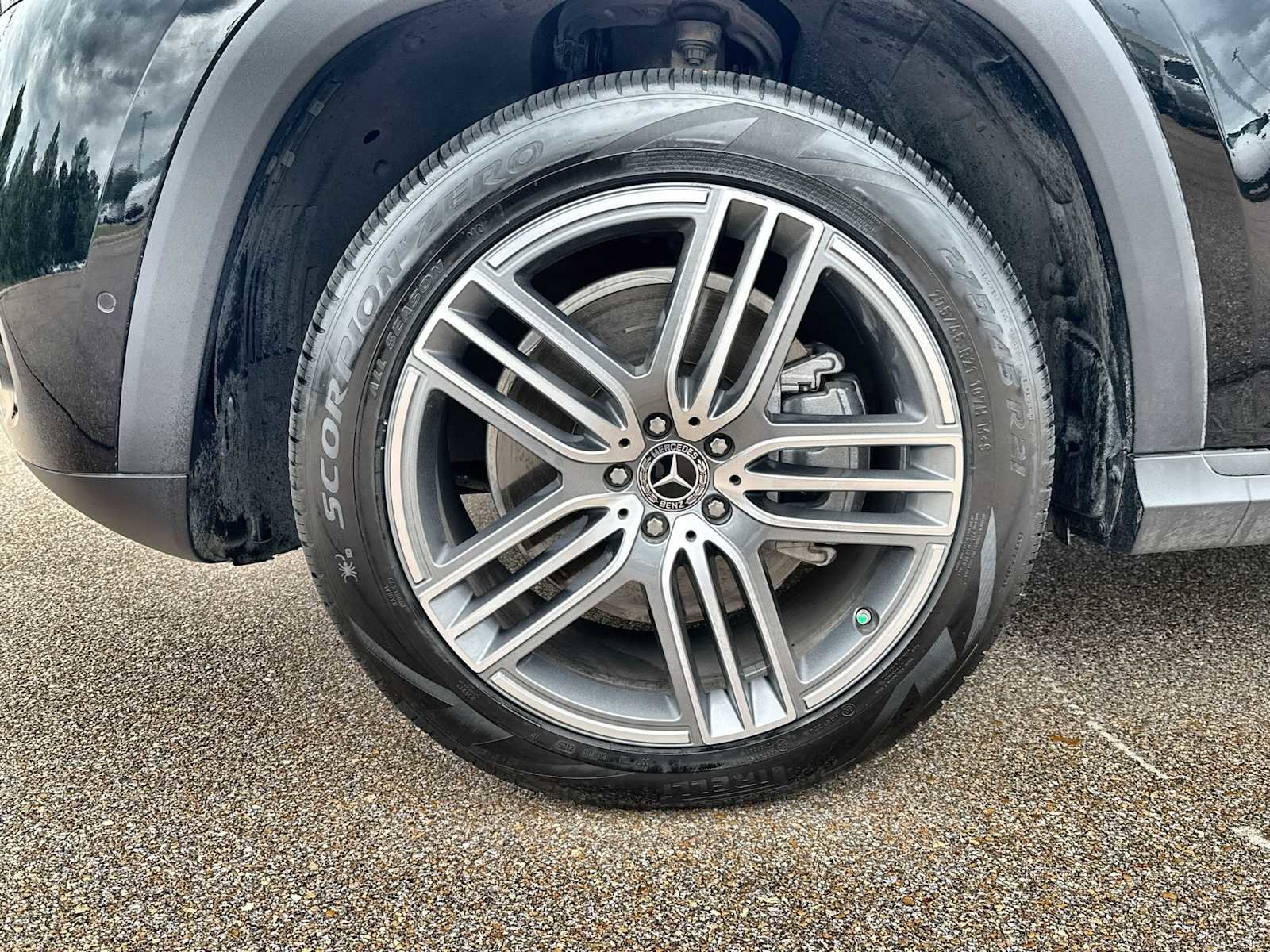Certified 2024 Mercedes-Benz GLS 450 4MATIC image 14