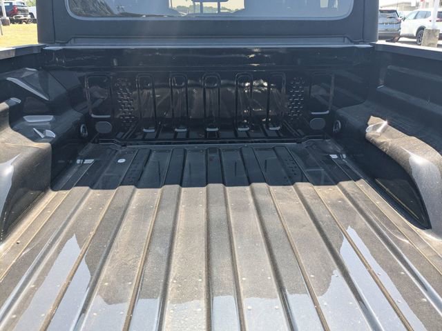 Used 2024 Jeep Gladiator Rubicon w/ Safety Group AWD/4WD image 28