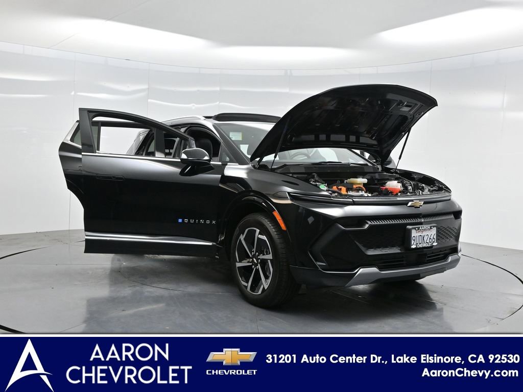 New 2025 Chevrolet Equinox EV LT w/ Convenience Package image 38