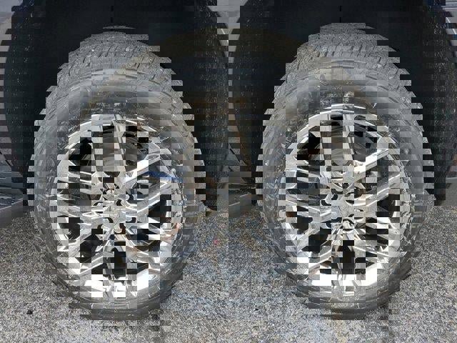 New 2026 GMC Yukon Elevation image 7